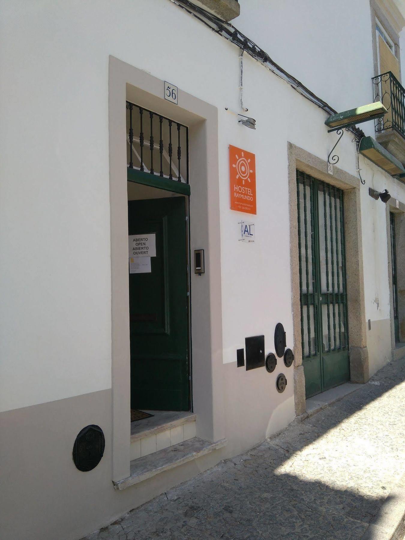 Hostel Raymundo Évora Eksteriør billede