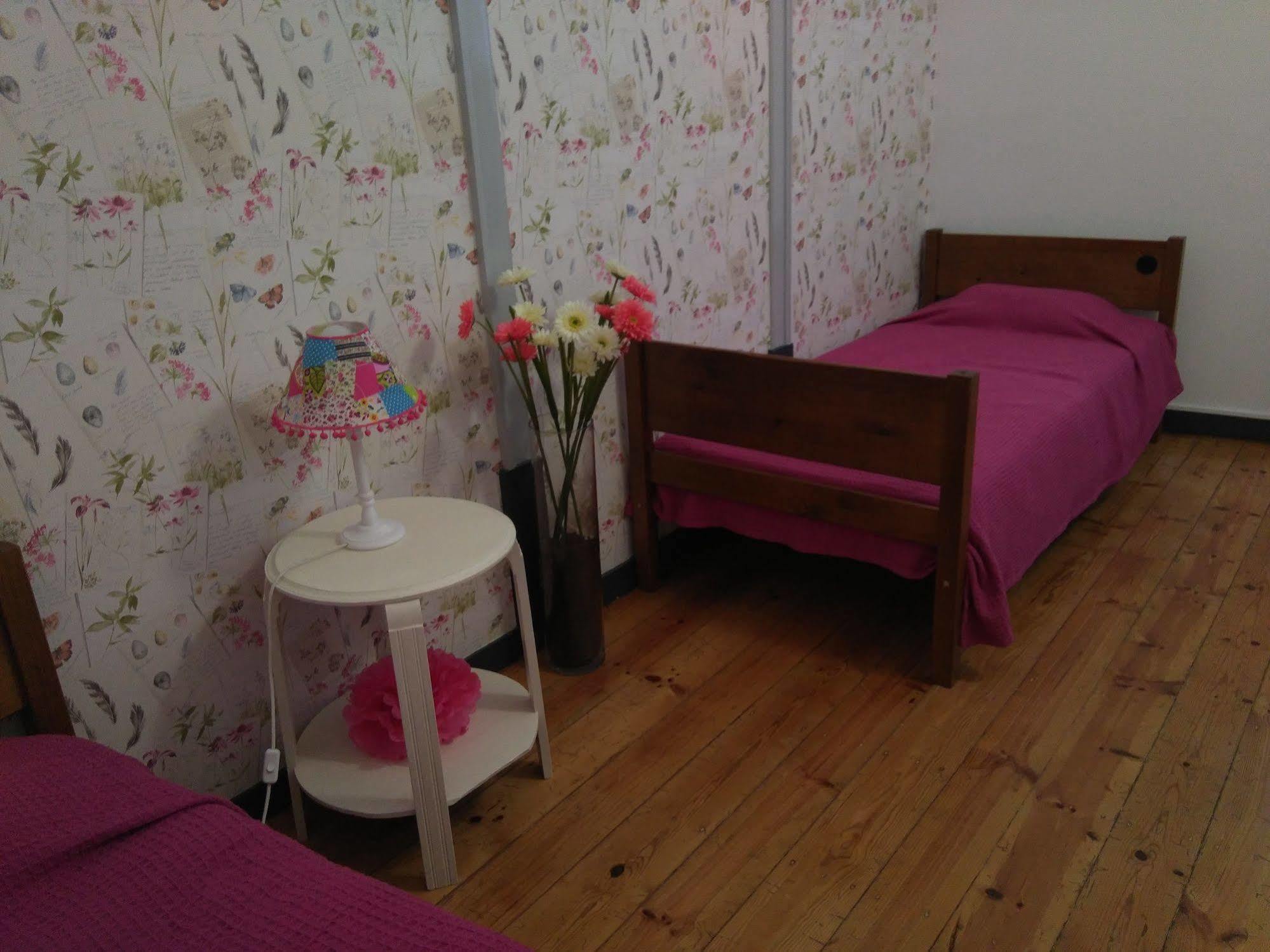 Hostel Raymundo Évora Eksteriør billede
