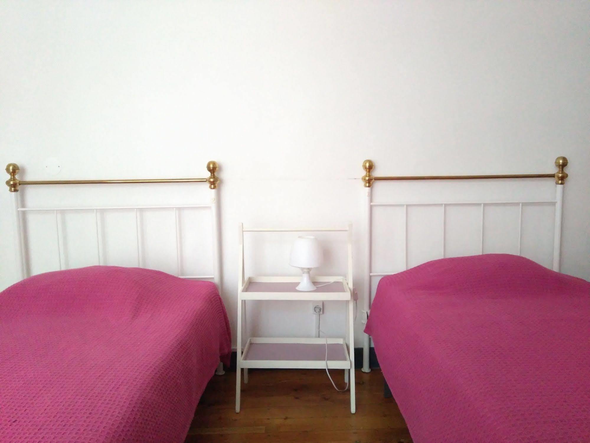 Hostel Raymundo Évora Eksteriør billede