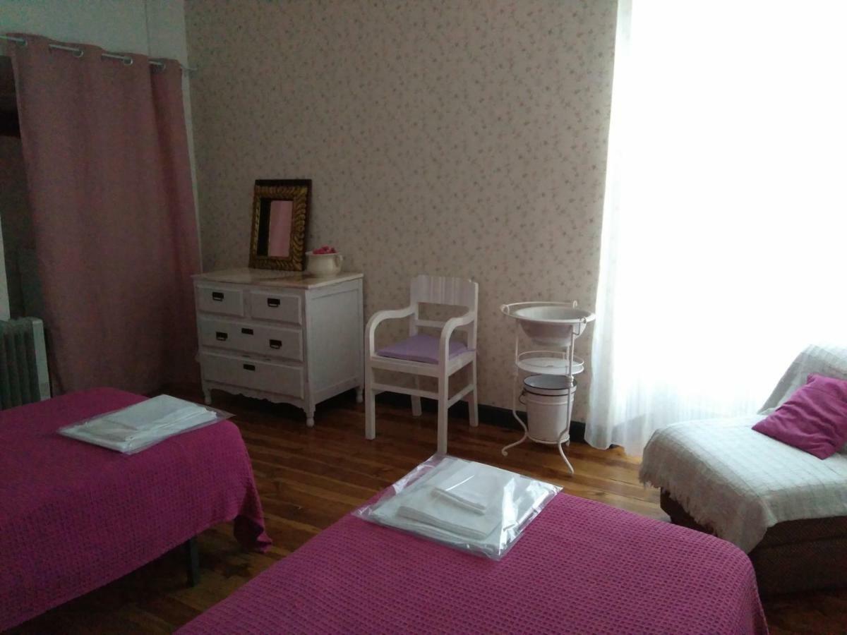 Hostel Raymundo Évora Eksteriør billede